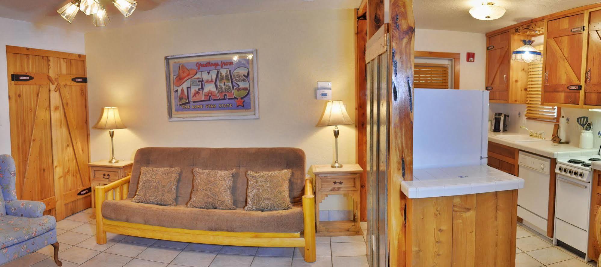 Gruene Cottages Ню Браунфелс Екстериор снимка